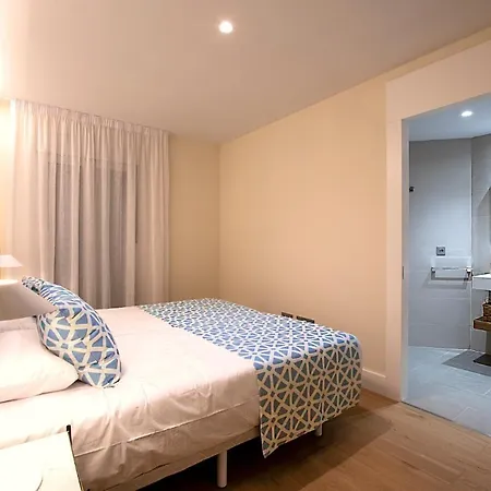 Las Canteras Stratus Apartment *